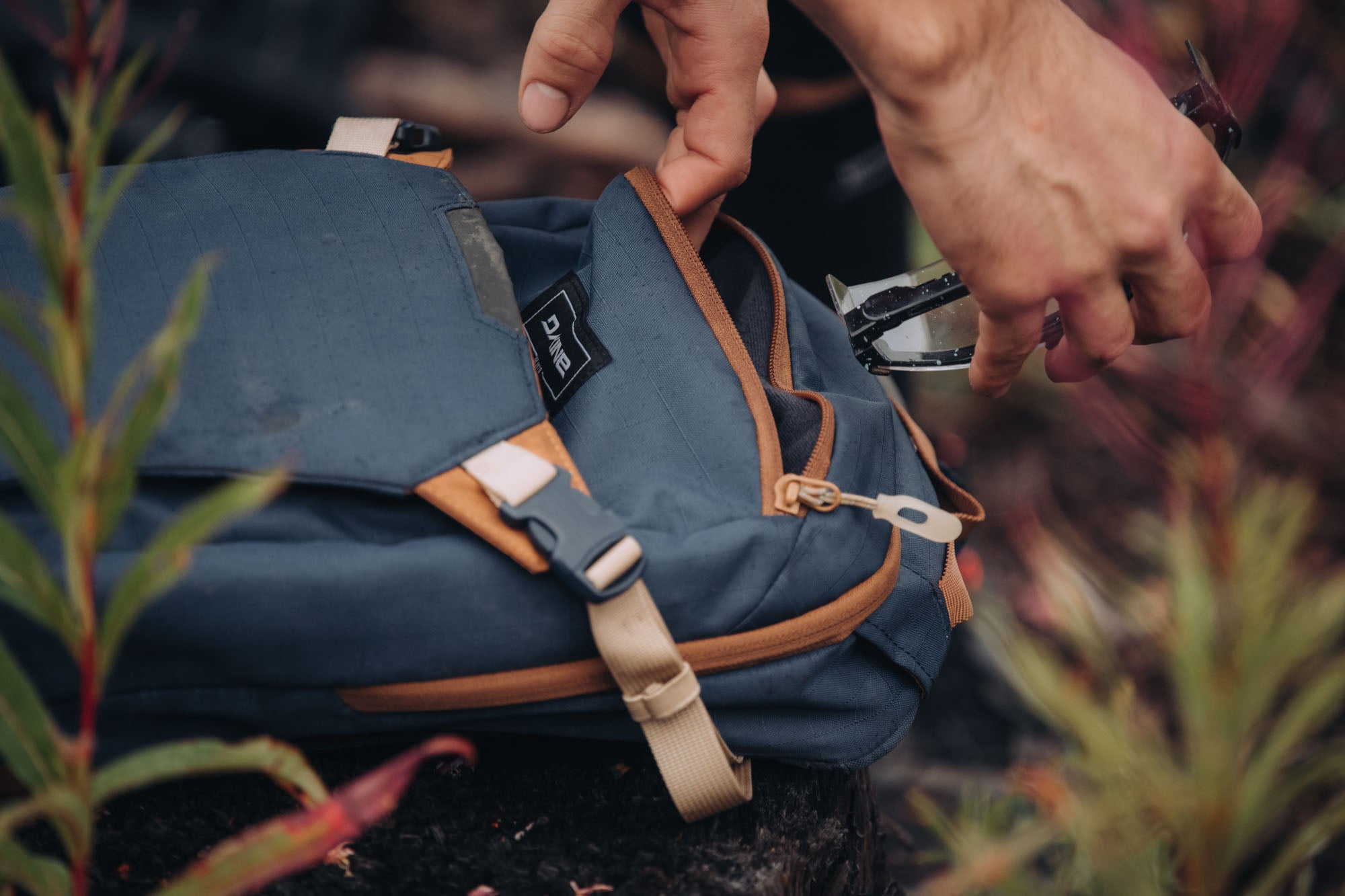 Drafter Backpack 10L - Castlerock - Image 9